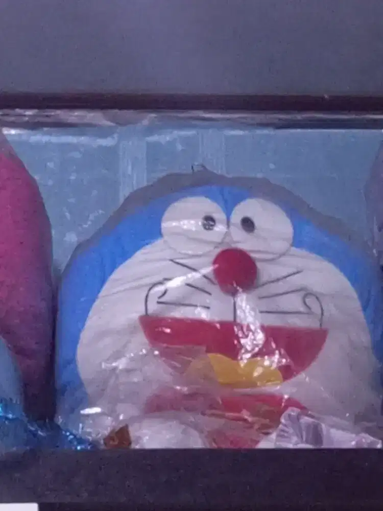 Boneka Doraemon