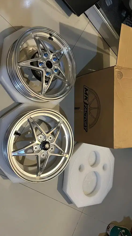 VELG MK FACTORY STAR BINTANG SILVER