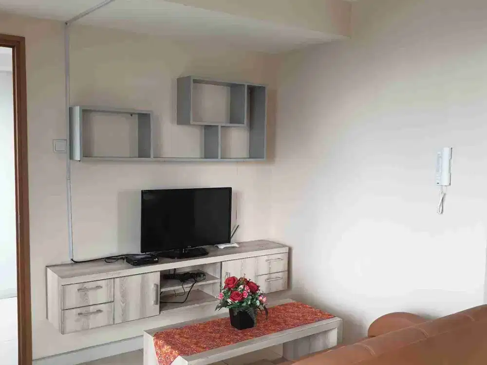 Disewakan Apartemen Cinere Bellevue 2BR Hook City View