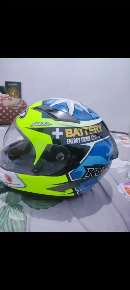 helm KYT vendetta 2 second like new
