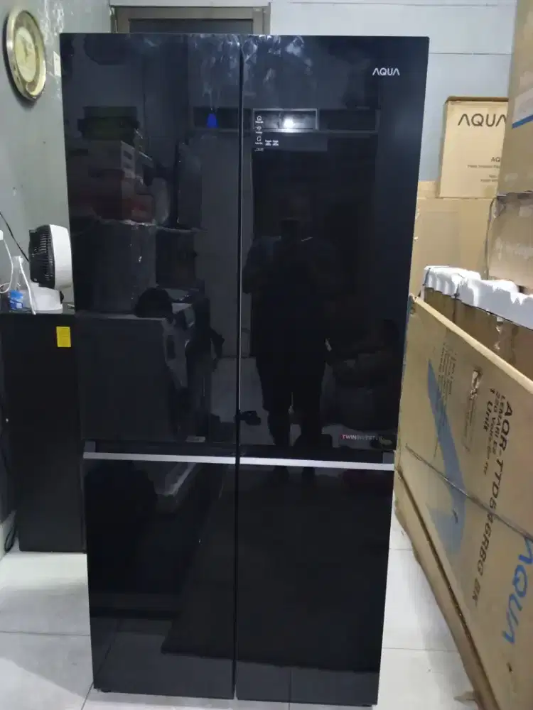 Side by side 4 pintu(Kulkas multidoor)