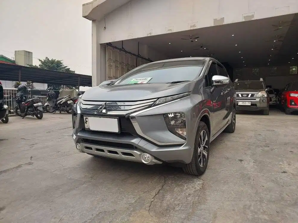 MITSUBISHI XPANDER ULTIMATE 1.5 LAT MATIC 1500 CC BENSIN TAHUN 2019