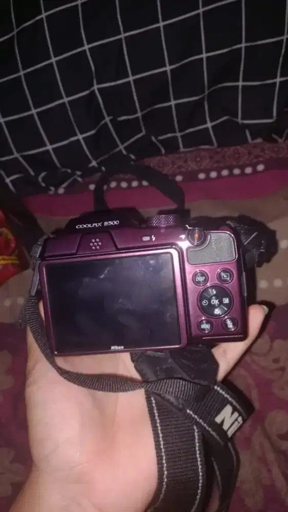 Kamera Nikon B500 Coolplix