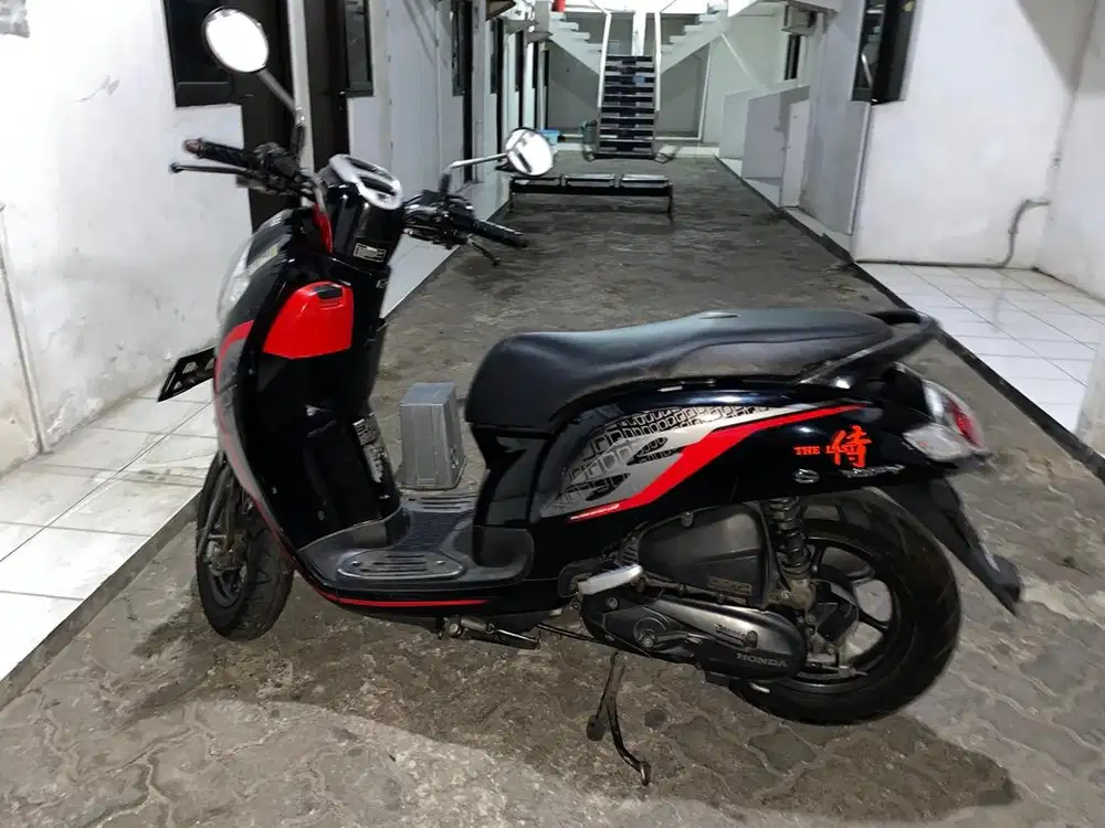 Honda Scoopy 2019