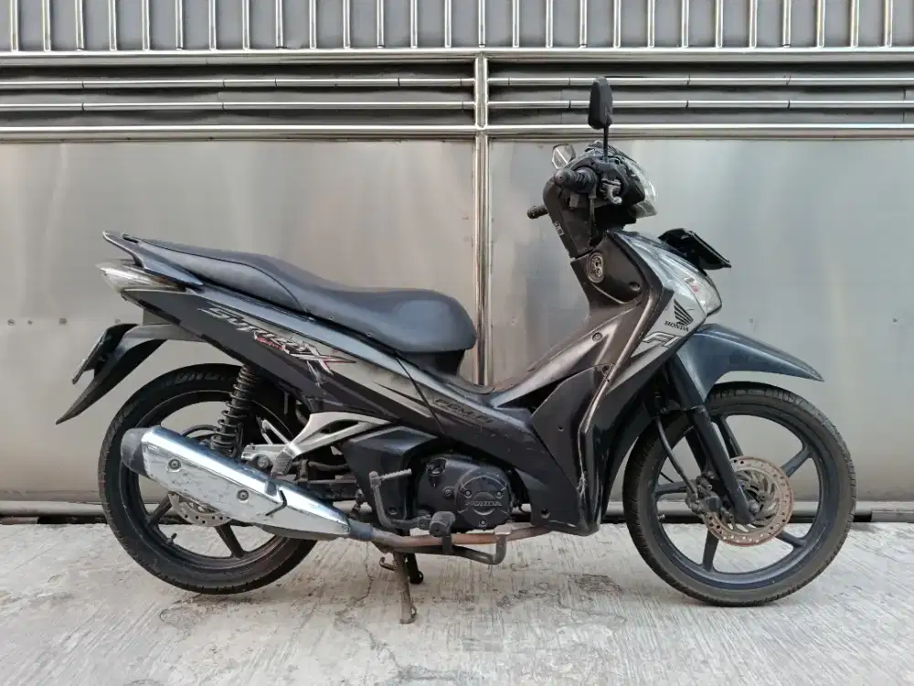 Honda Supra X Helm In Thn 2012