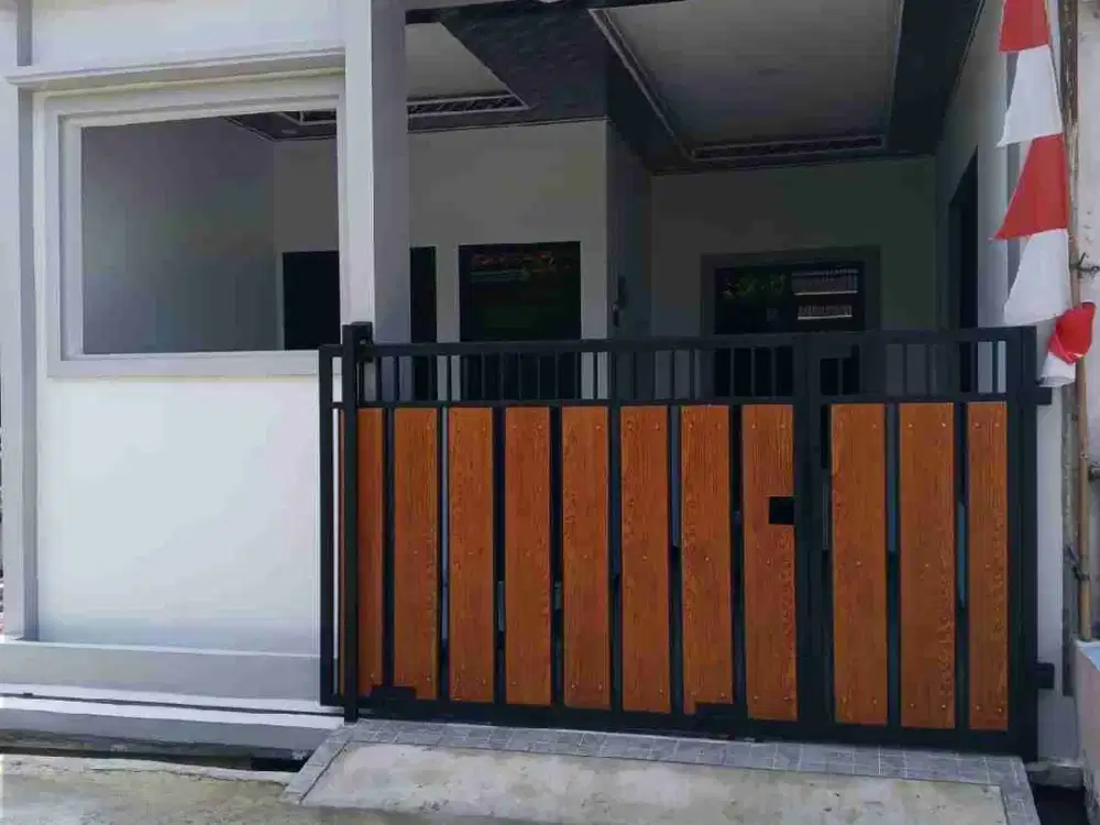 rumah di jual siap huni di komplek bukit waringinhanya 3 mnt ke stasiun kreta api lokasi strategis serta longkungan rapih