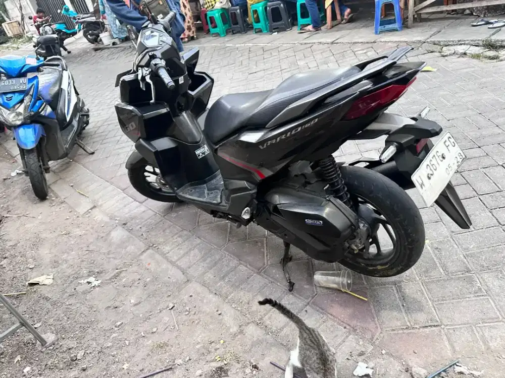 Honda Vario 125 Tahun 2023 - SS Lengkap - Plat W (Gresik) ISTIMEWA