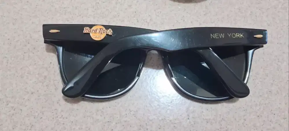 kacamata Rayban Wayfarer hard rock BL usa
