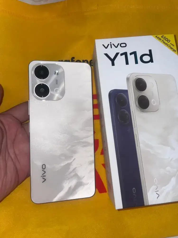 Vivo y11d like new jarang dipakai