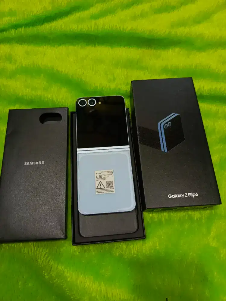 Samsung z flip 6 ram 12/256 GB second sein