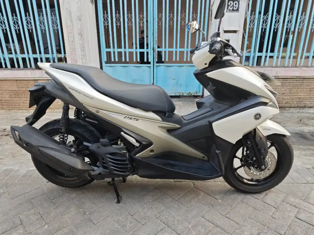 Yamaha aerok keyless abs 2018 kondisi sgt bagus samsat tandes