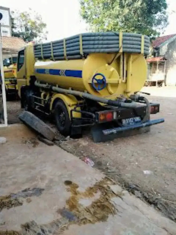 SEDOT WC DAN MAMPET LIMO SEKITARNYA