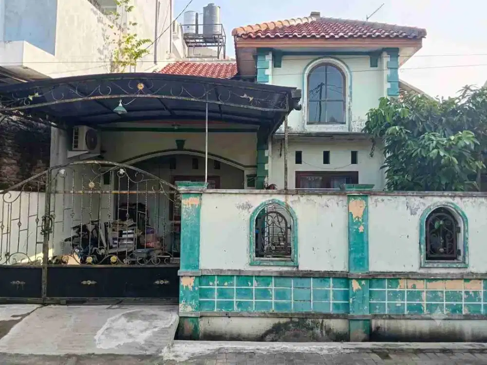 RUMAH TENGAH KOTA DI JL KANGGURU TIMUR GAYAMSARI SEMARANG