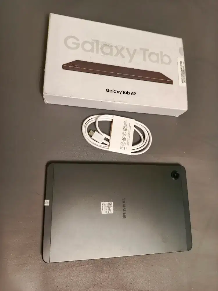 Samsung Tab A9 (4/64) Versi Wifi Mulus