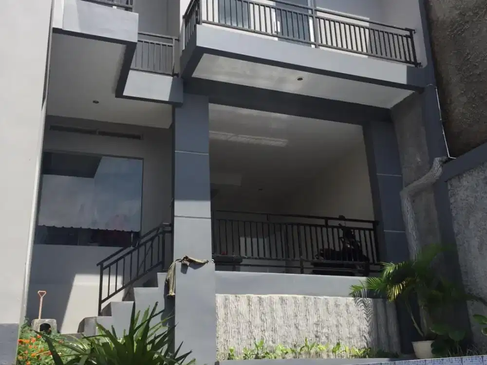KOMPLEK SETIABUDI REGENCY, SERSAN BAJURI. RUMAH BARU MINIMALIS 2 LANTAI ADA KOLAM RENANG DI BANDUNG UTARA, BANDUNG
