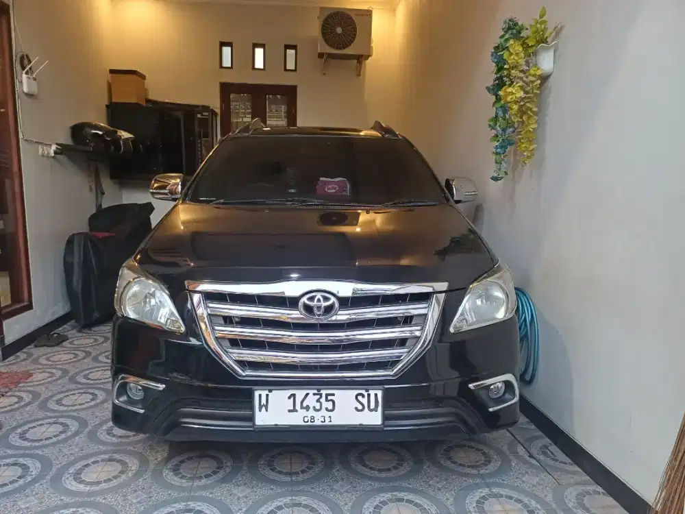 Inova G diesel  2.5  M/t  th 2015 hitam (w) sda pjk baru plat baru