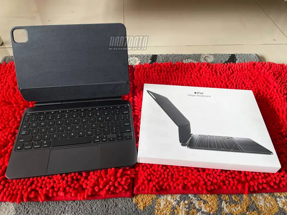 APPLE IPAD MAGIC KEYBOARD 11 Inc IBOX