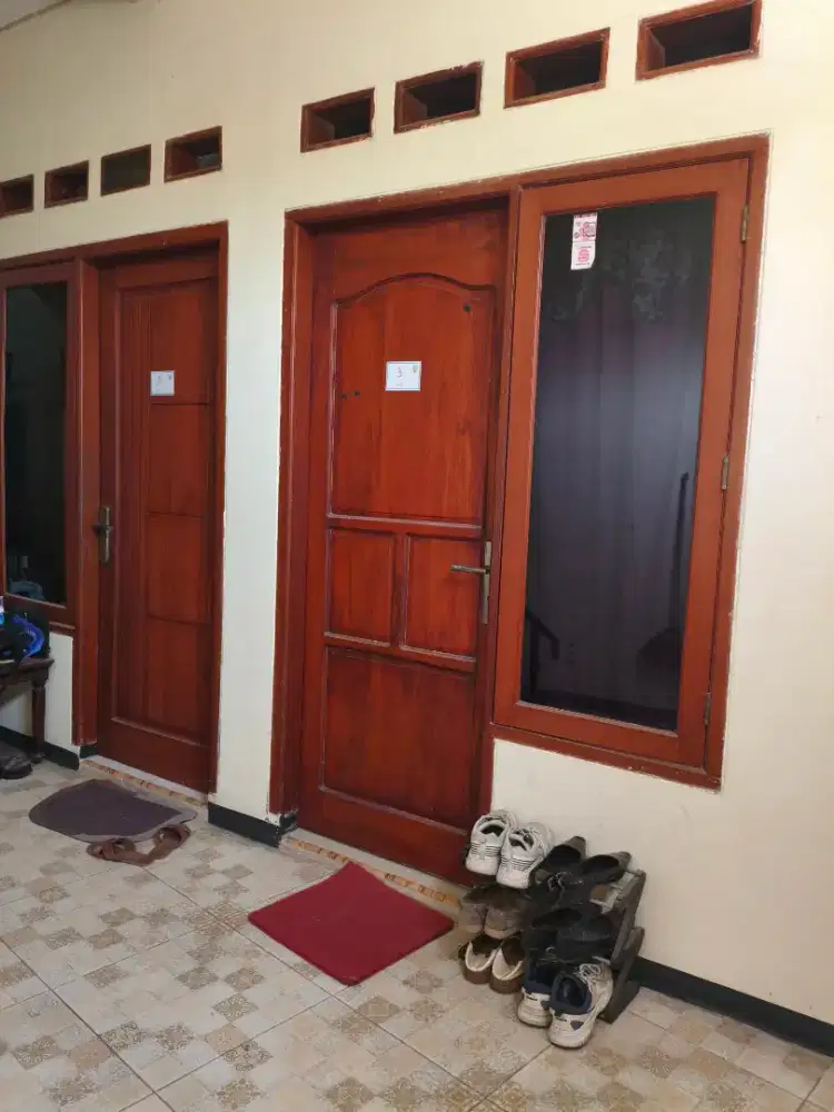 Kost Wanita Exclusive