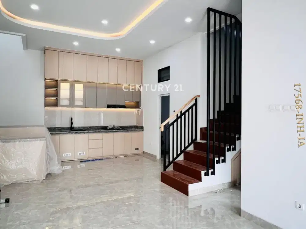 Dijual Rumah Brand New Nusaloka BSD Desain Modern Lingkungan Asri