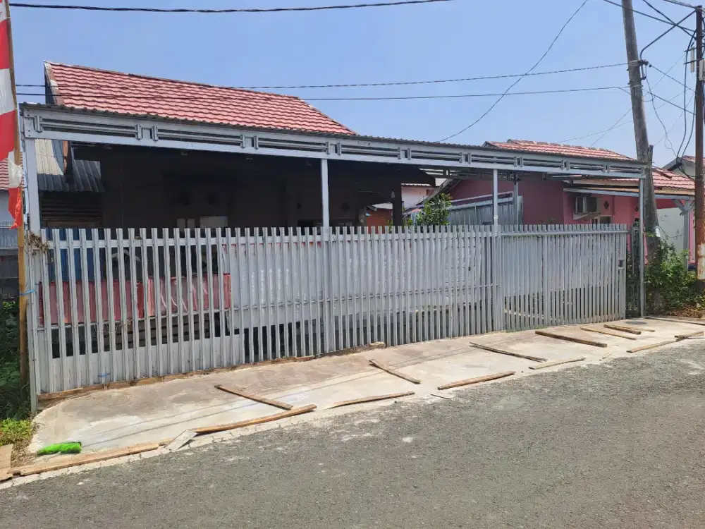 Di sewakan rumah