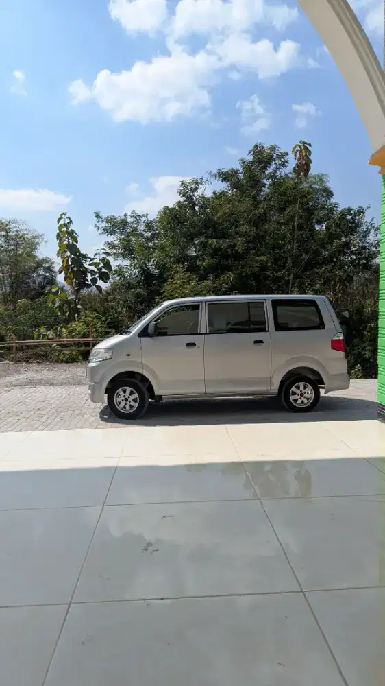 Suzuki APV arena
