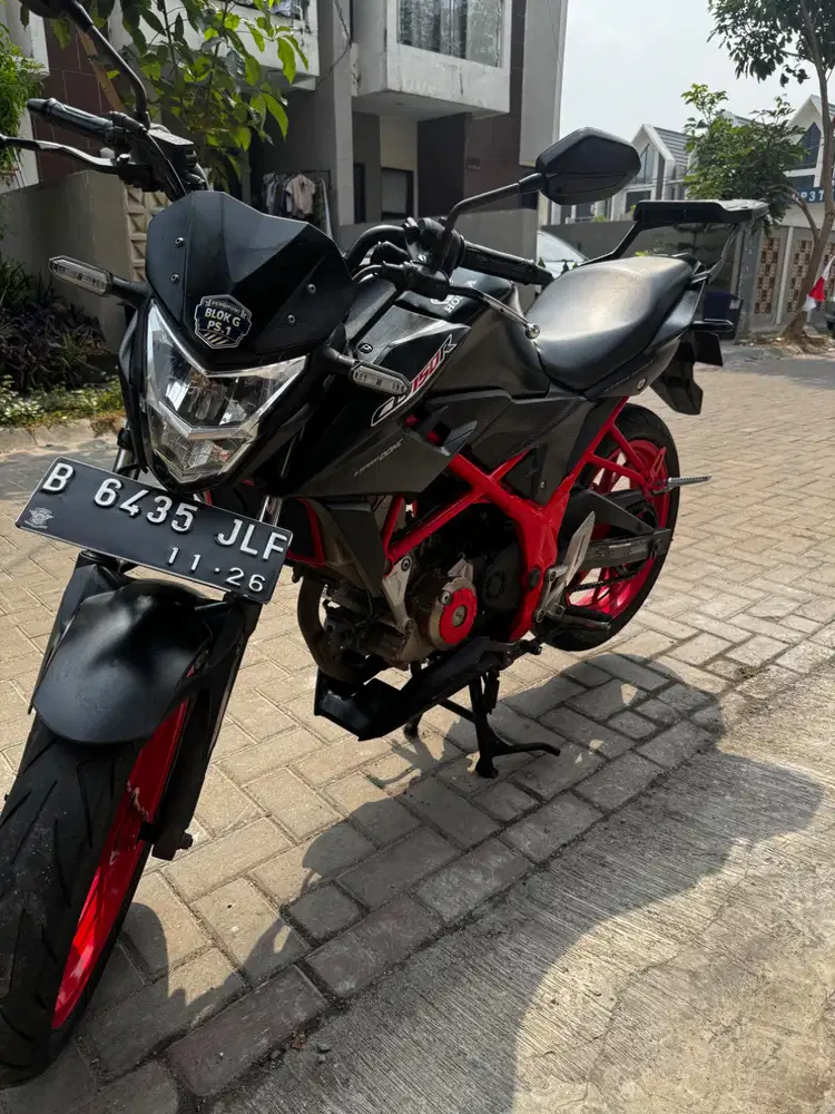 Jual  cepat  Honda Cb 150 R