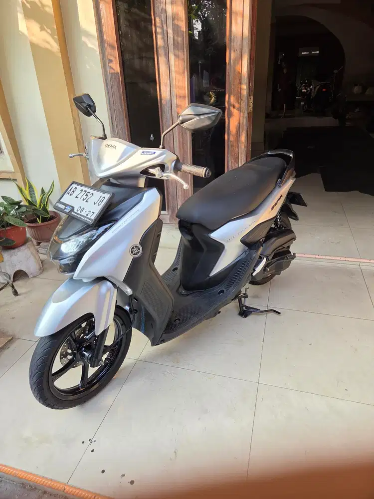 Gear 125 fi injeksi 2022 silver gbm gandu_baru_motor kredit // tunai