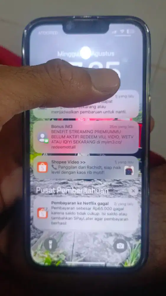 Dijual Ip 13 resmi noken
