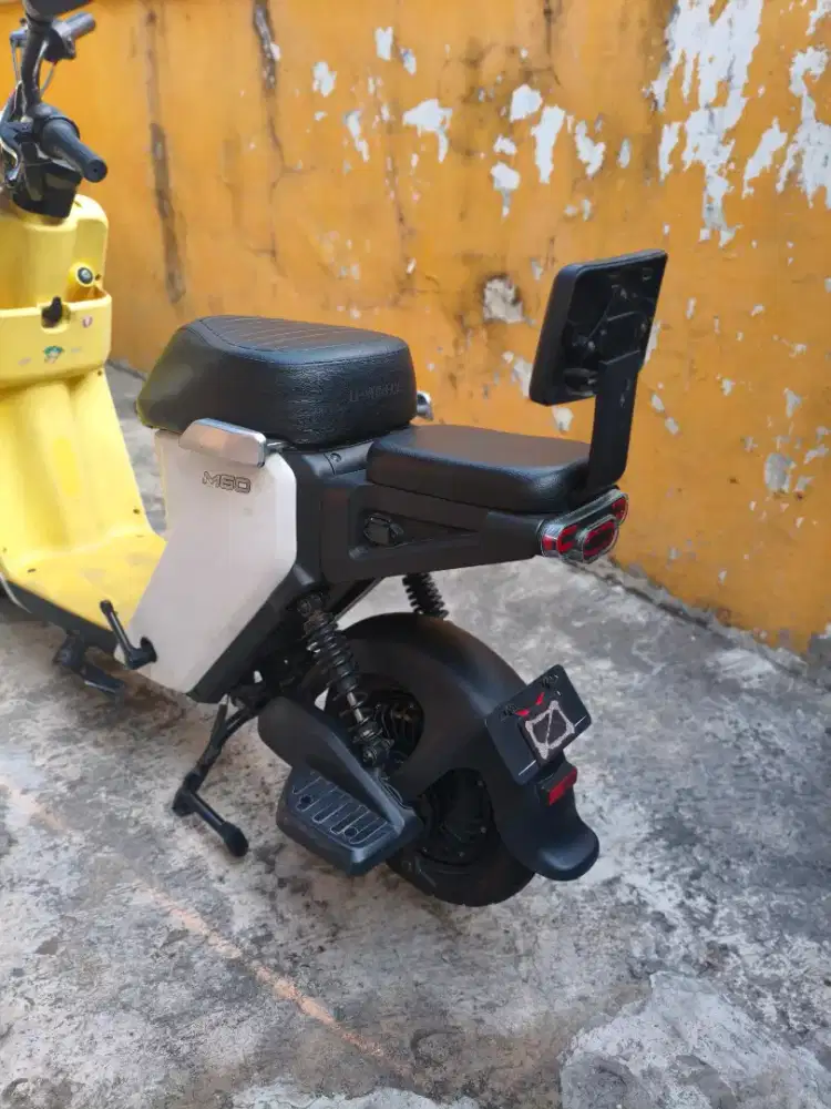 Sepeda Listrik Uwin Fly