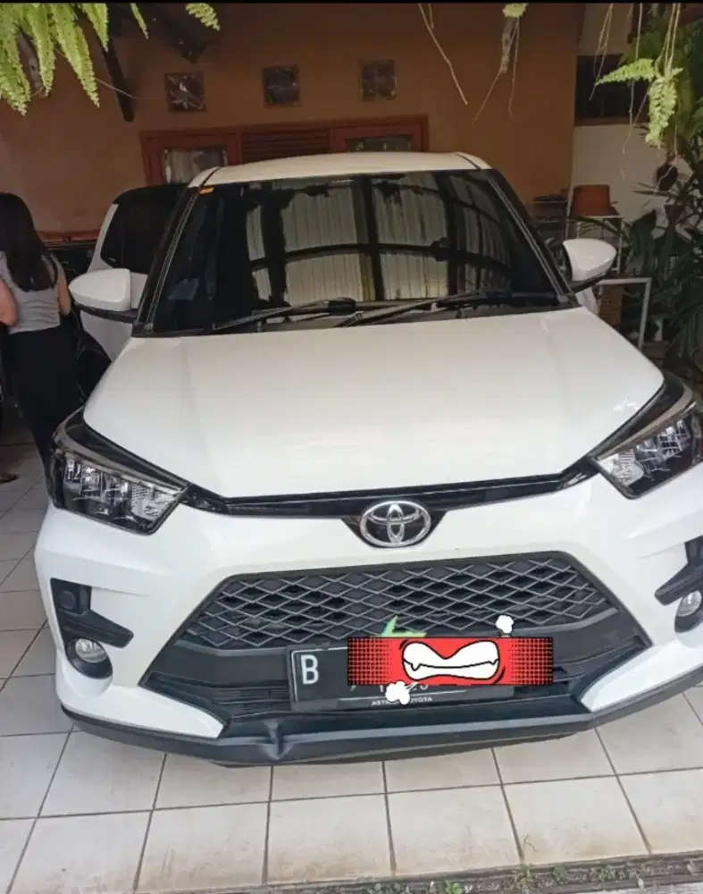 Toyota Raize 1.0 G AT Tangan 1