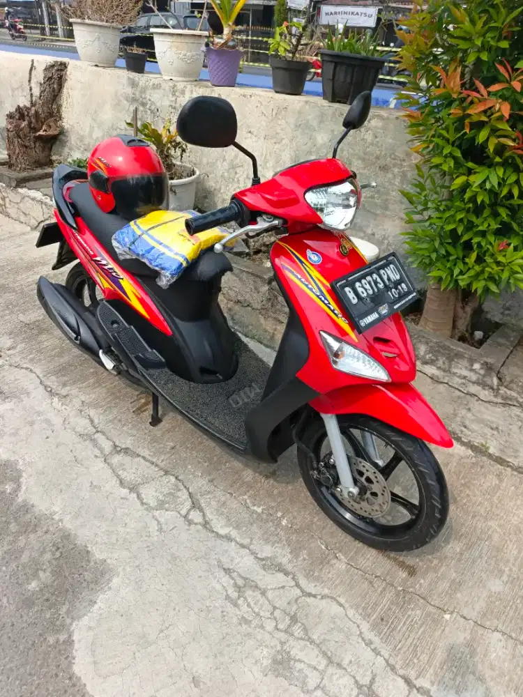 Mio Sporty Basic Smile 28D Merah 2009 Plat Jakarta Pusat