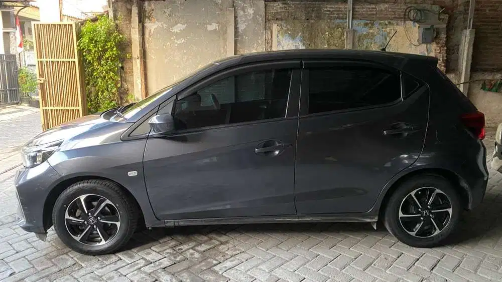 Honda Brio 2023 Bensin