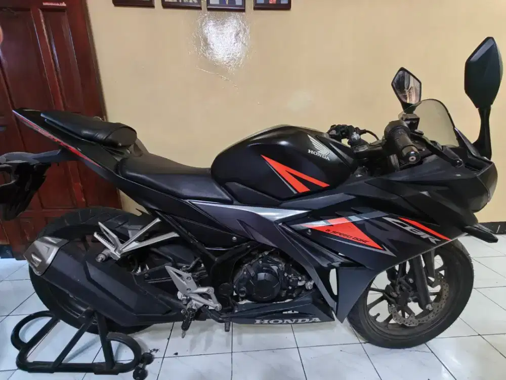 HONDA CBR150R Facelift