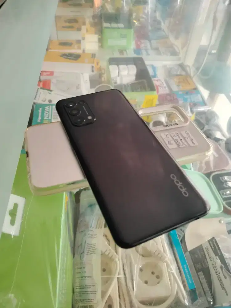 Oppo Reno 5 ram 8+8/128gb sudah 5G mulus no minus