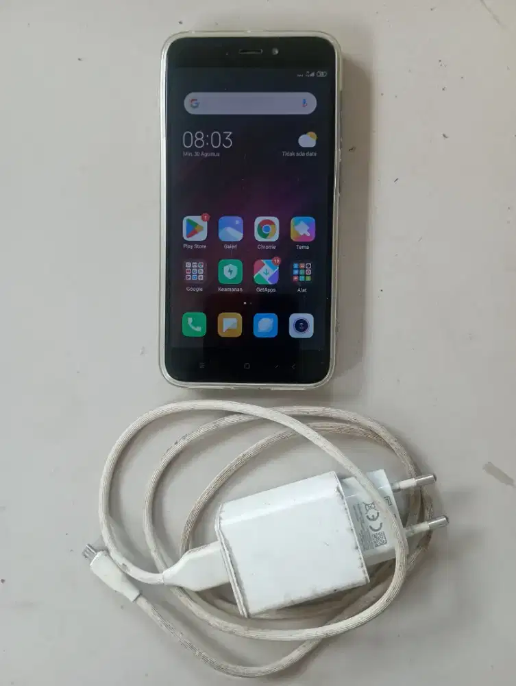 Xiaomi Redmi 4X kondisi normal siap pakai dijual murah saja
