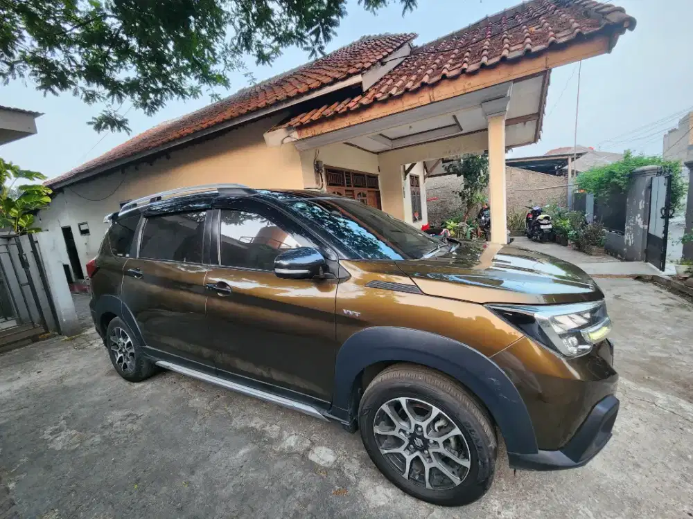 OVER KREDIT SUZUKI XL7 ALPHA AT 2020 BRAVE KHAKI
