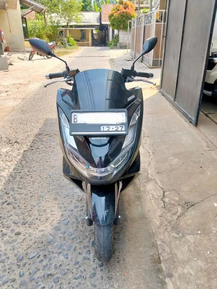 Motor Honda PCX ABS 160CC THN 2022 HITAM