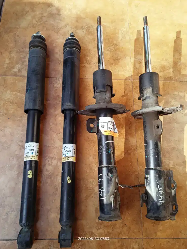Shockbreaker Ertiga Depan & Belakang Original