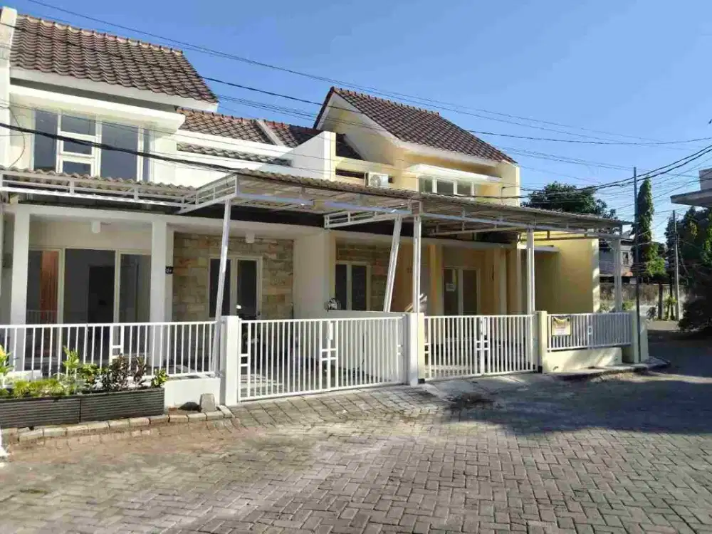 Dijual Rumah Greenlake Wonorejo dekat MERR