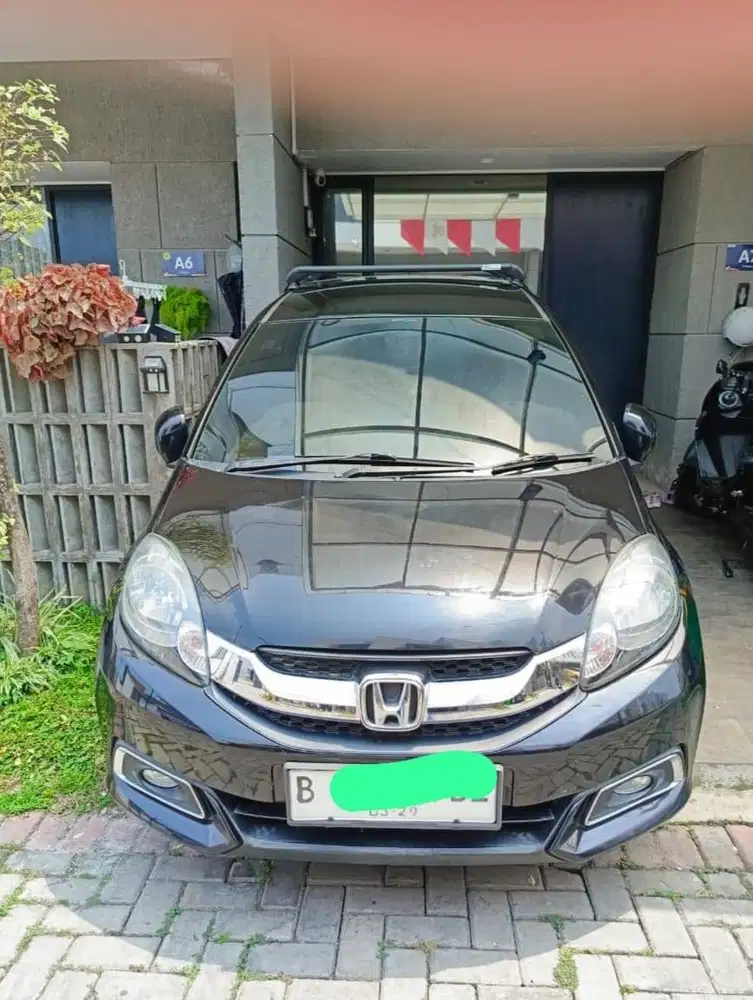 (Antik) Honda Mobilio Prestige 2014 Automatic Hitam Kilometer 89 Ribu