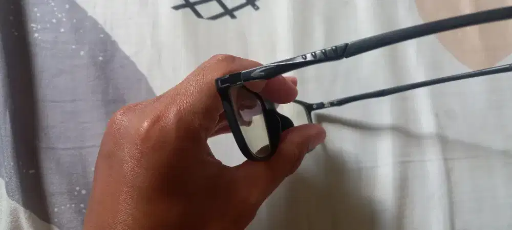 Dijual kacamata bekas