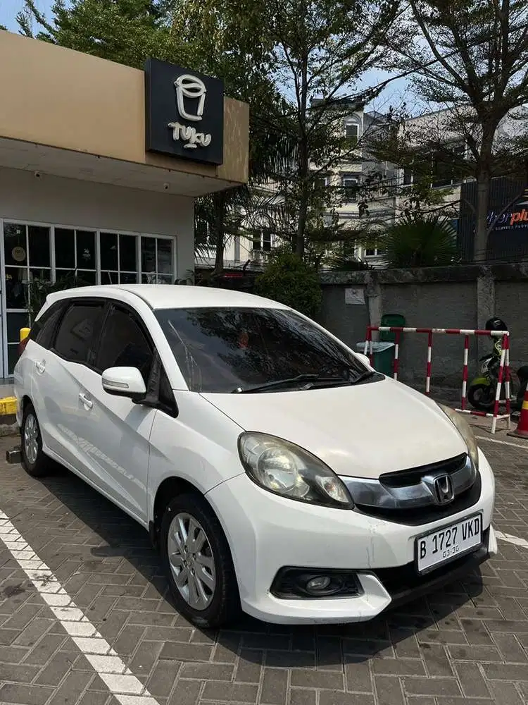 Honda Mobilio 2015 Bensin