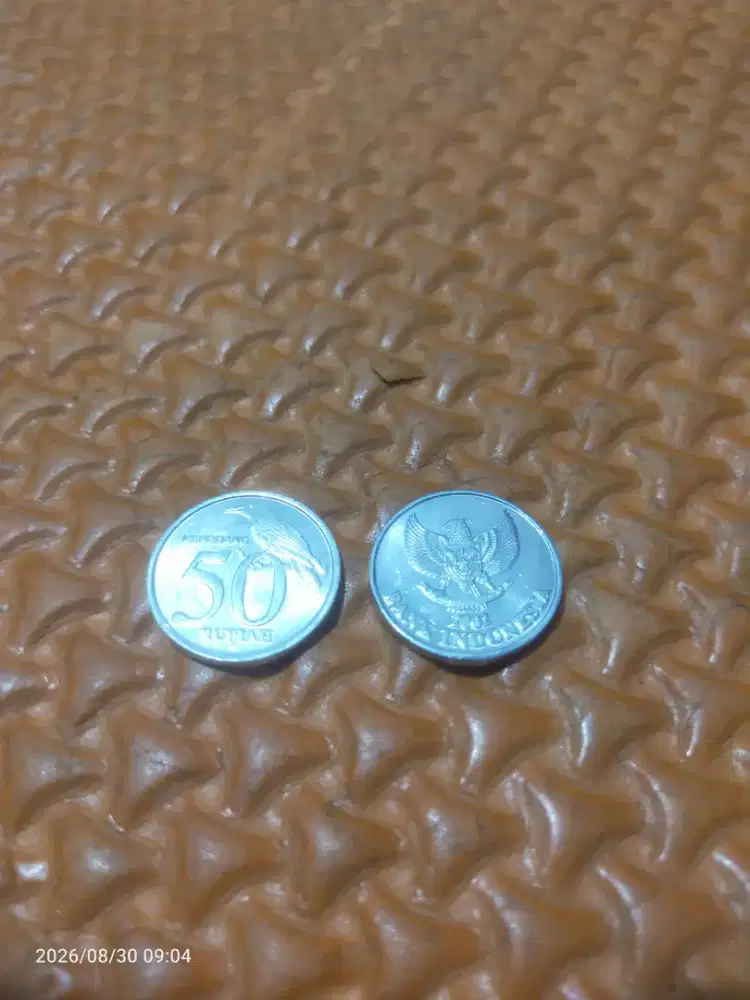 Uang koin 50 rupiah