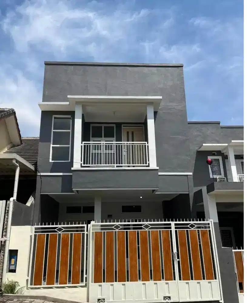 Sewa Rumah dengan beberapa Perabot