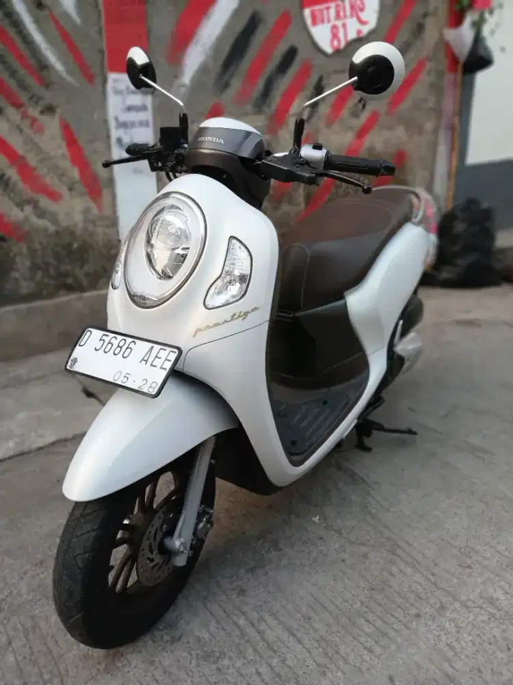 Honda scoopy prestige tahun 2023