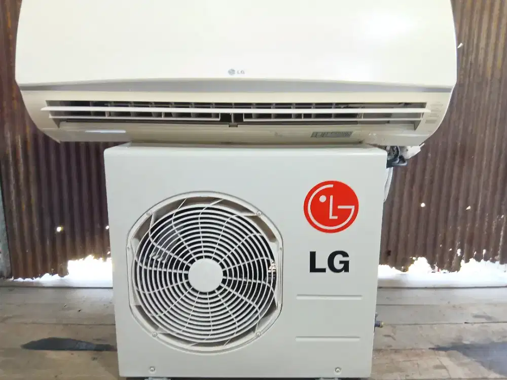 JUAL AC 1/2 PK BEKAS BERGARANSI