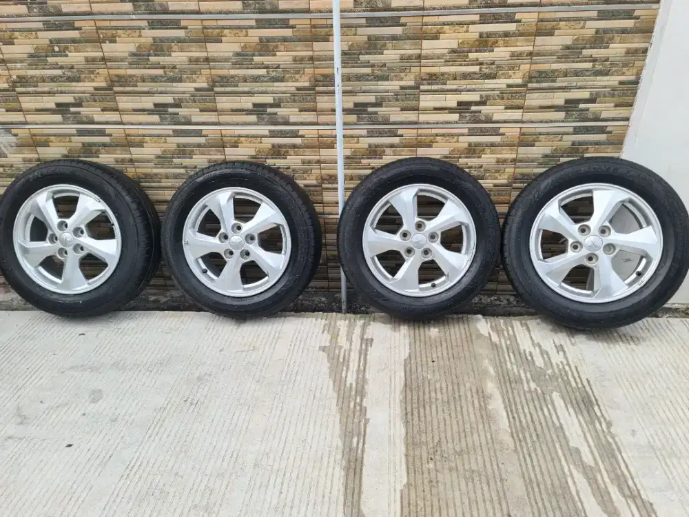 Velg 16 inch + Ban Dunlop