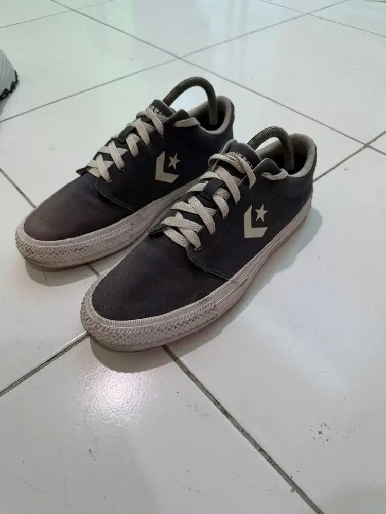 sepatu converse original