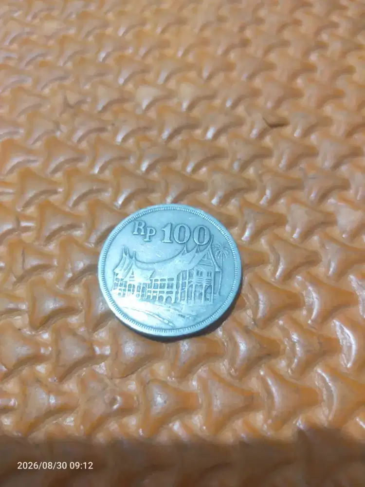Uang koin kuno 100 rupiah tebal