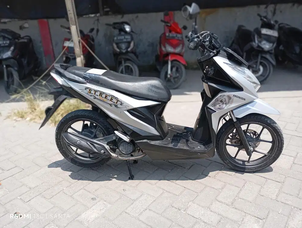 Honda beat street Tahun 2023 Surat komplit